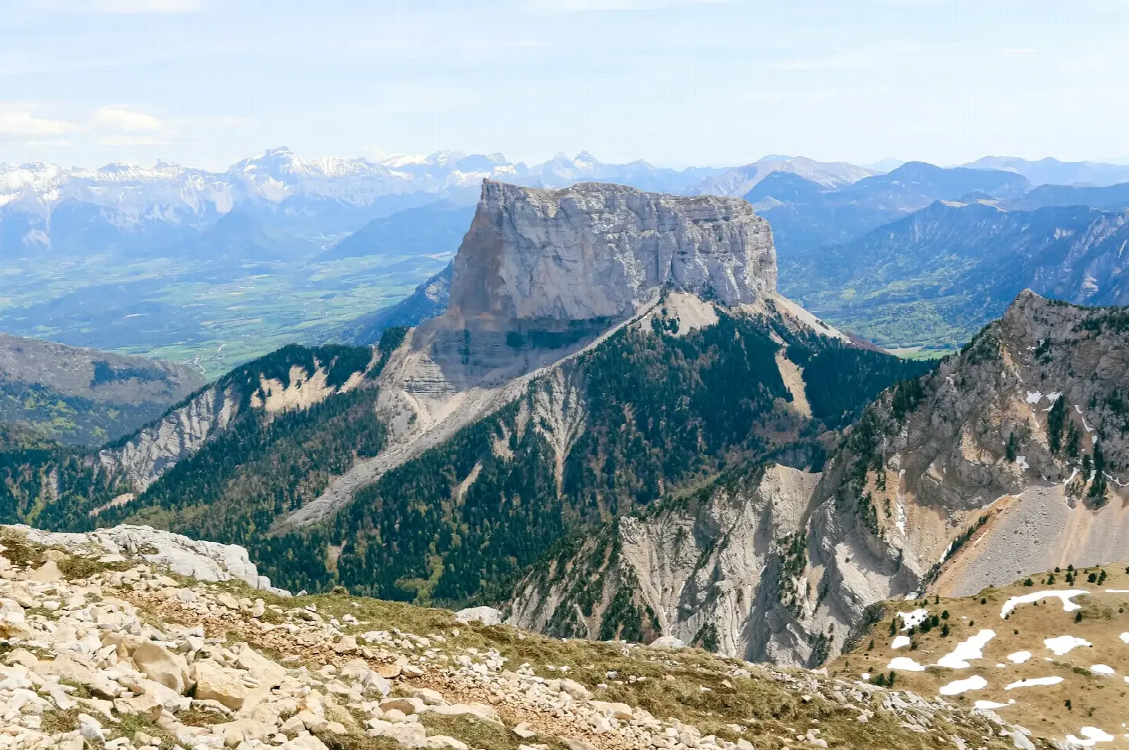 Le Mont Aiguille dans le Vercors